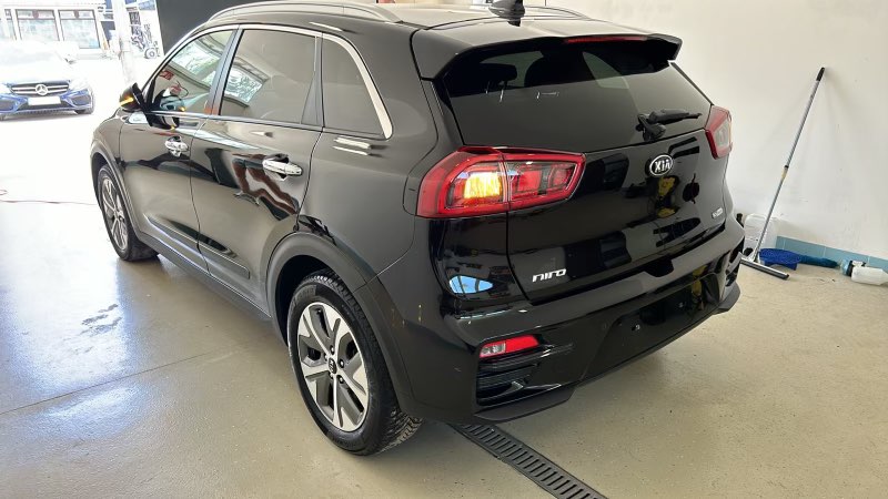 Kia E-Niro 64kwh photo 3