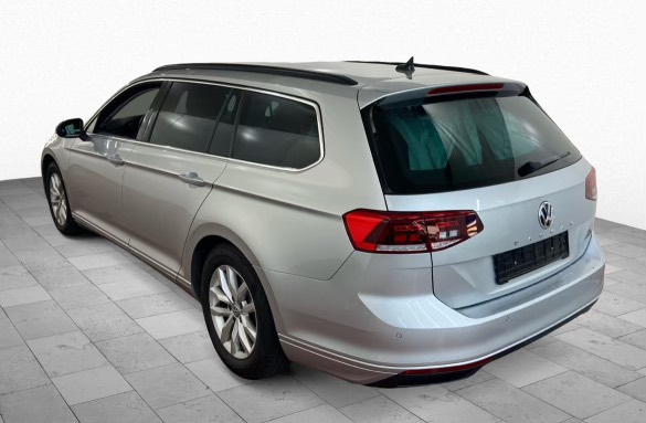 Volkswagen Passat 2.0 TDI DSG Aut Business photo 3