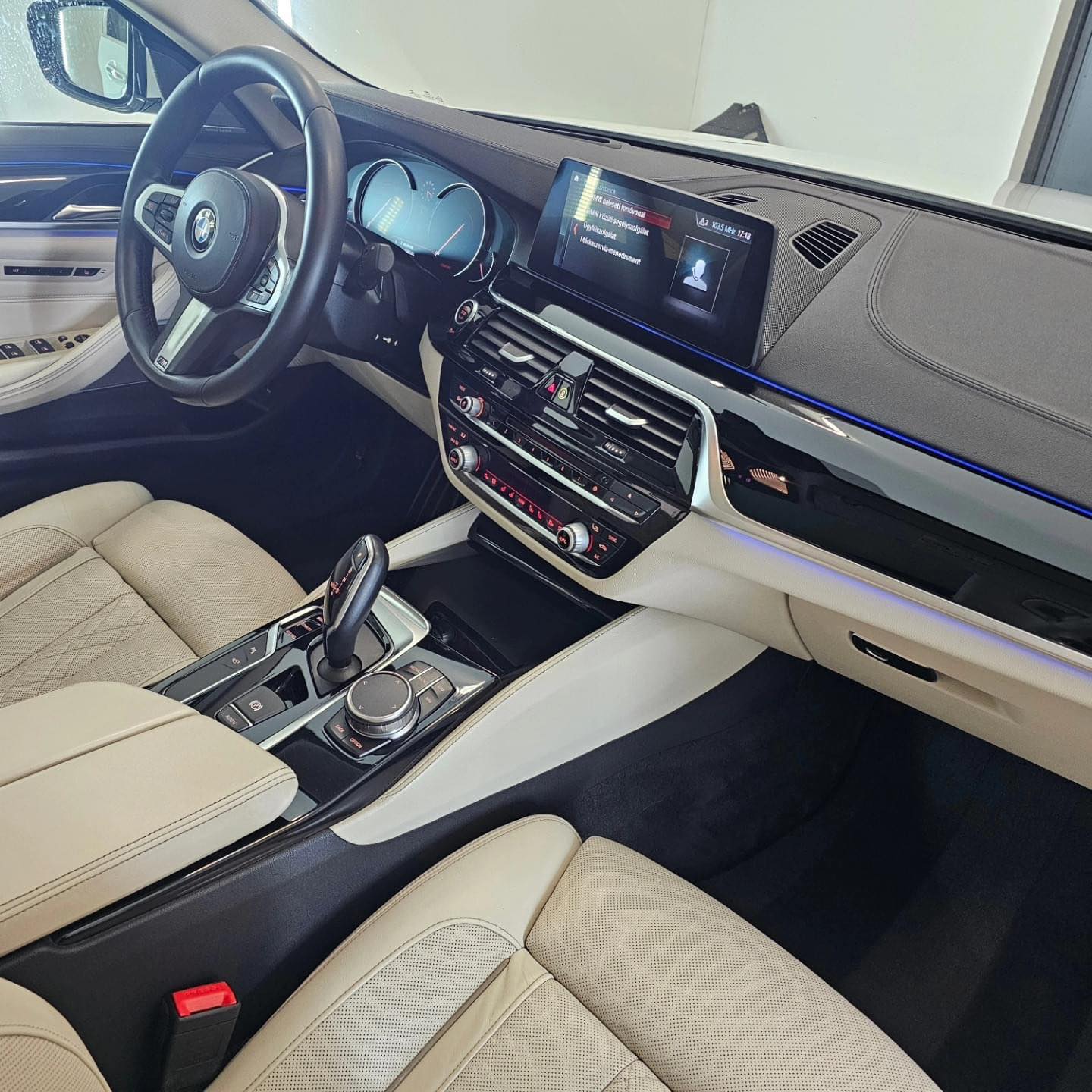 BMW 520d X-Drive Luxury Line photo 3