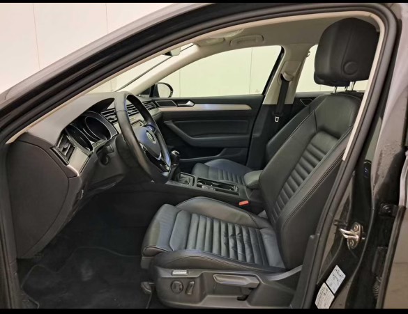 Volkswagen Passat 2.0 TDI Highline photo 3